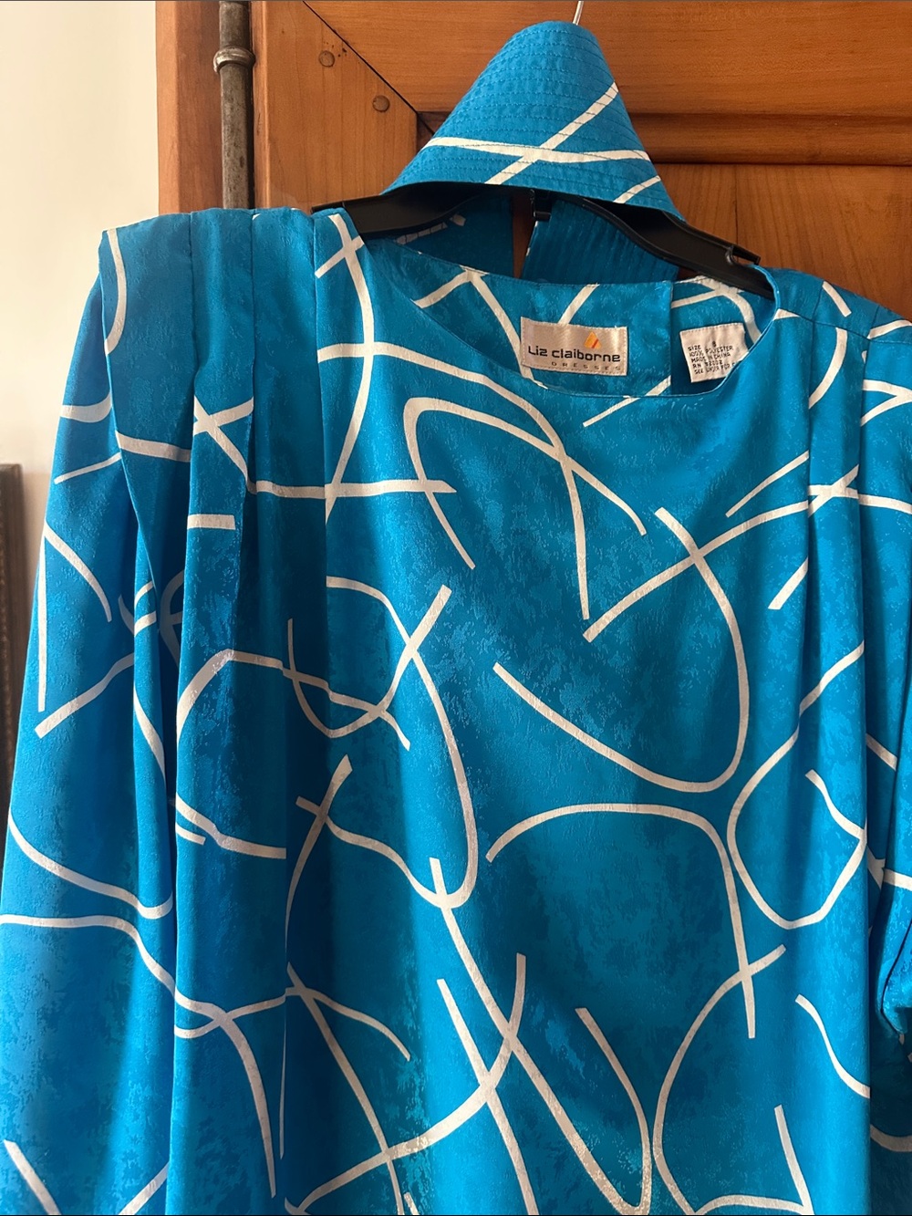 Liz Claiborne  90s vintage Teal Dress with White Abstract Swirl- belt included
